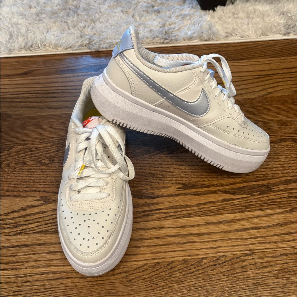 Nike Court Vision Alta